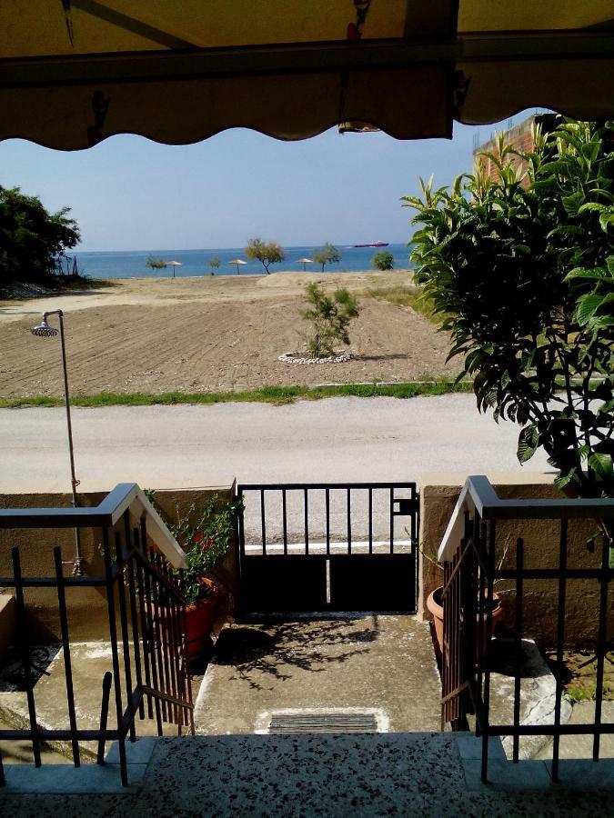 Appartamento Iordanis Nea Karvali Esterno foto